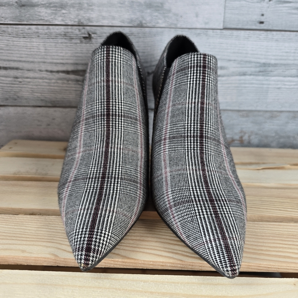 Le Chateau Plaid Slip On Ankle Boots Womens Size 39 - Picture 2 of 15